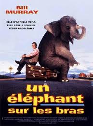 Un éléphant sur les bras / Larger.Than.Life.1996.1080p.WEBRip.x264-RARBG