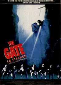 The gate : La fissure / The.Gate.1987.1080p.BluRay.H264.AAC-RARBG